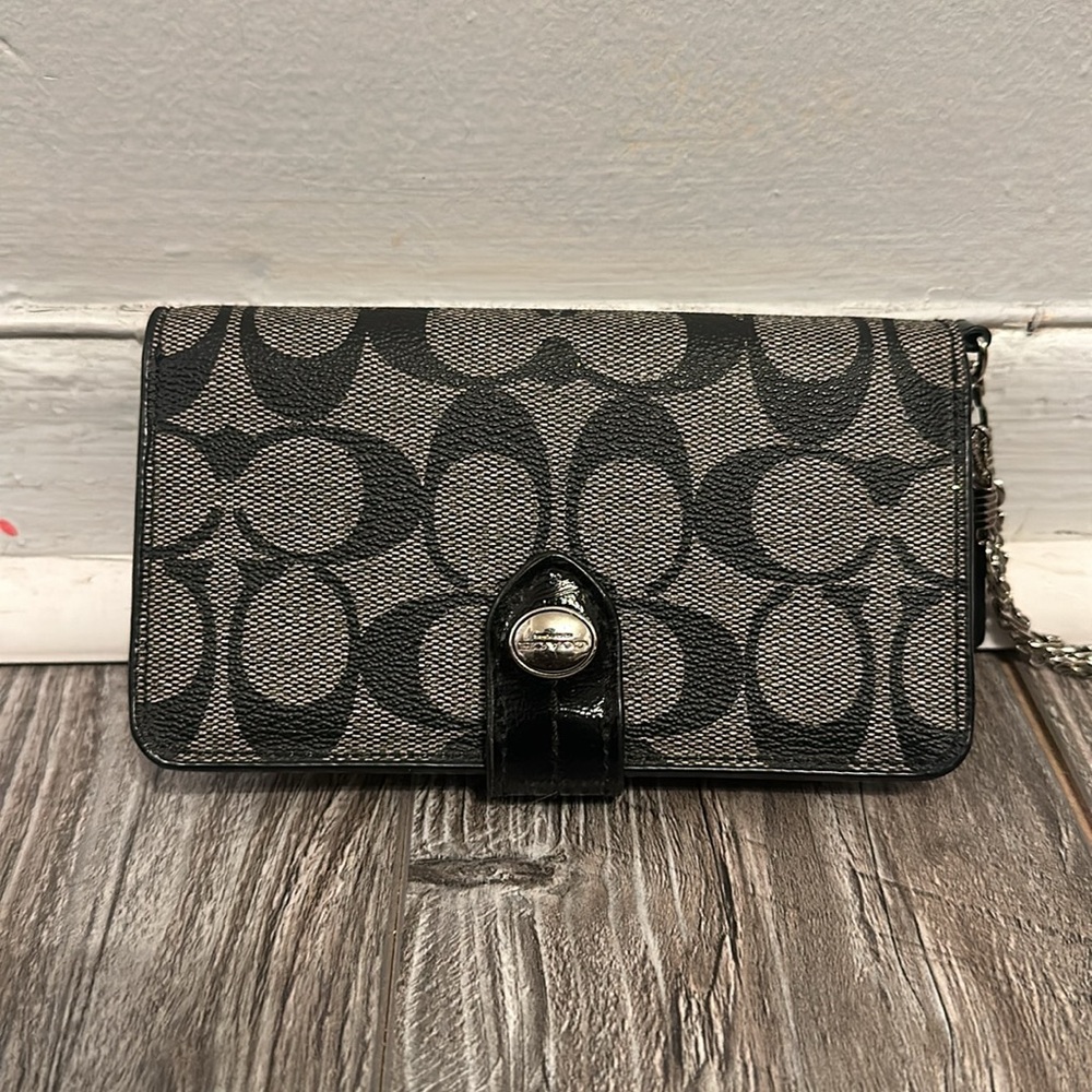 Coach wallet